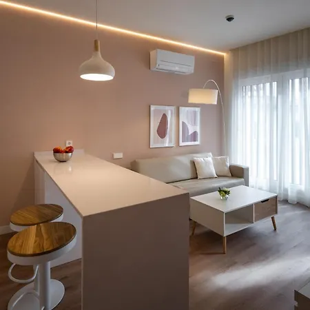 Apartment Turisticos Quinta La Plaza Quintanaduenas